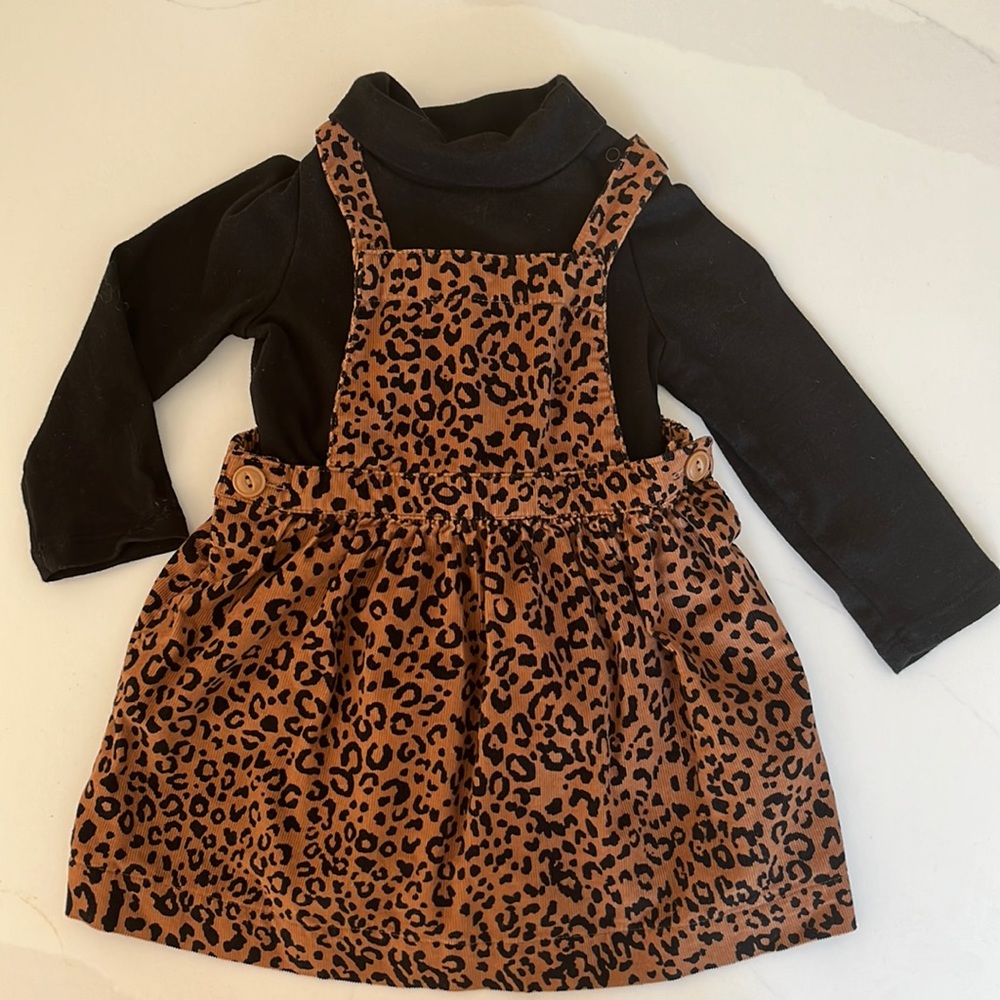 Baby Gap Two piece outfit